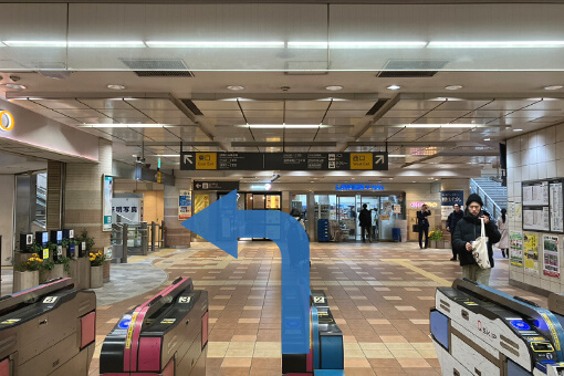 ピラティス・ EMS専門スタジオ Evolv(エボルブ)武蔵小山店へは東急武蔵小山駅改札を出て東口方向へ進む